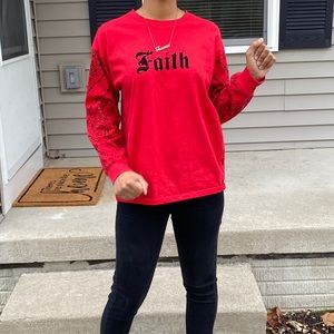 Red bandanna print long sleeve shirt